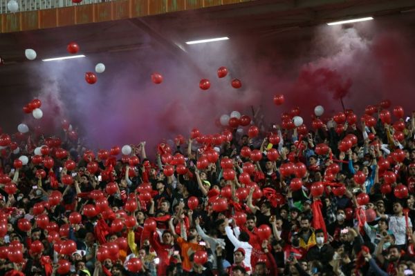 جلسهای که تراکتور - پرسپولیس را با تماشاگر کرد