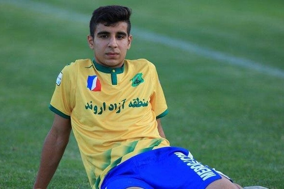 غبیشاوی زشت است هر سال صنعت نفت مشکل مالی داشته باشد