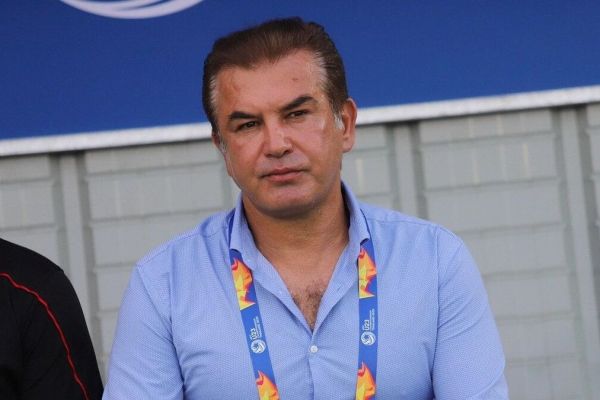  استیلی، اصولی و سراجی در جزیره کیش