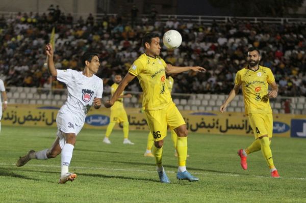 فجرسپاسی صفر - ذوبآهن یک فجر به ذوب هم نه نگفت سهمیه لیگ برتری شیرازی ها در آستانه ذوب