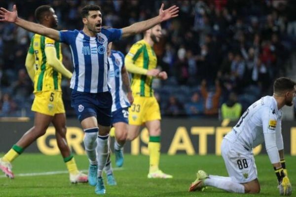  طارمی بهترین بازیکن پورتو شد  لژیونر ایرانی موثرترین عامل قهرمانی  عکس