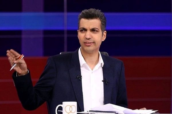 واکنش رئیس صدا و سیما به بازگشت عادل فردوسی پور سرمربی و بازیکن هر دو باید قواعد بازی را بپذیرند