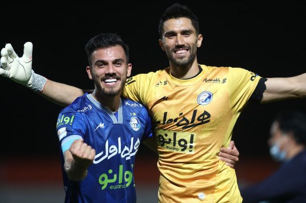  دستکش طلا به دروازه‌بان استقلال می‌رسد