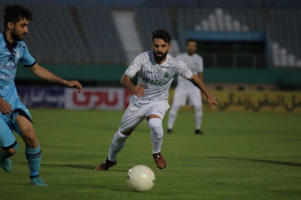  آلومینیوم اراک یک - پیکان یک  جنگ رتبه مساوی شد