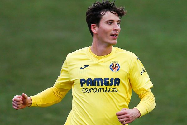 پیشنهاد 50 میلیون یورویی منچستریونایتد و تاتنهام برای مدافع ملیپوش اسپانیایی