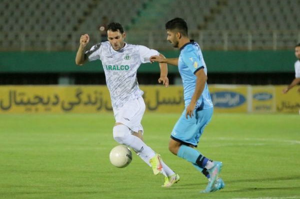  بلندترین پاس گل فصل از فاصله ۵۰ متری عکس