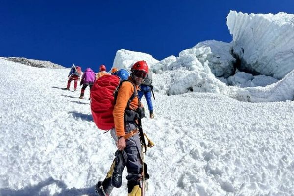 زنان ایرانی که اورست هم حریف آنها نشد