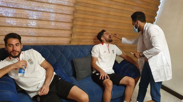 گزارش تصویری تست کرونا از کاروان تیم امید ایران در هتل بغداد