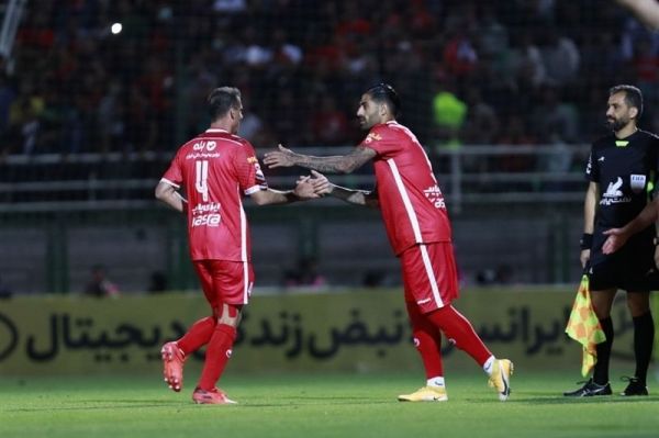 تصمیم ابراهیمی برای جدایی از پرسپولیس کادر فنی در انتظار نظر حسینی