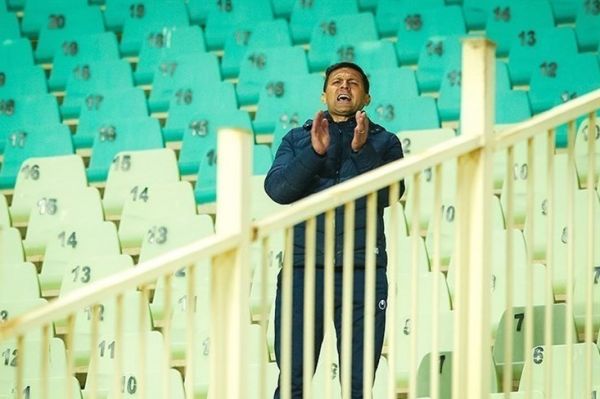 احمدی مظاهری گلر خوبی است اما سپاهان مشکل دروازهبانی نداشت این فصل توهینهایی بیسابقه به من شد