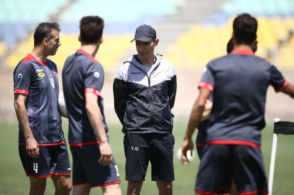  مرور برخوردهای انضباطی سرمربی پرسپولیس با شاگردانش