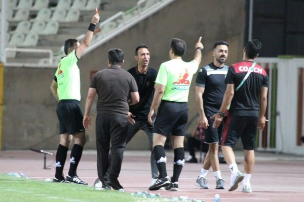  روایت عنایتی از دلیل اخراجش جلوی گل گهر