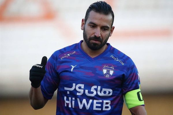 عباسیان مقابل گلگهر بدترین بازی نیمفصل دوممان را انجام دادیم