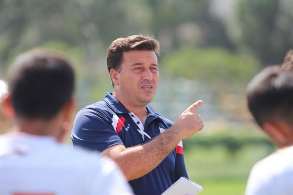 سرپرست تراکتور صد درصد نه، اما گفتهاند بازی امروز برگزار میشود