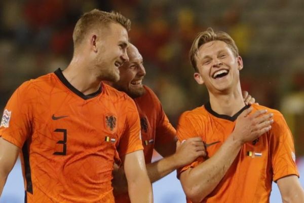  پیام ستاره هلندی به بارسلونا