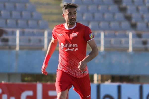  محمدی  ماندن ساغلام در تراکتور اتفاق خوبی است