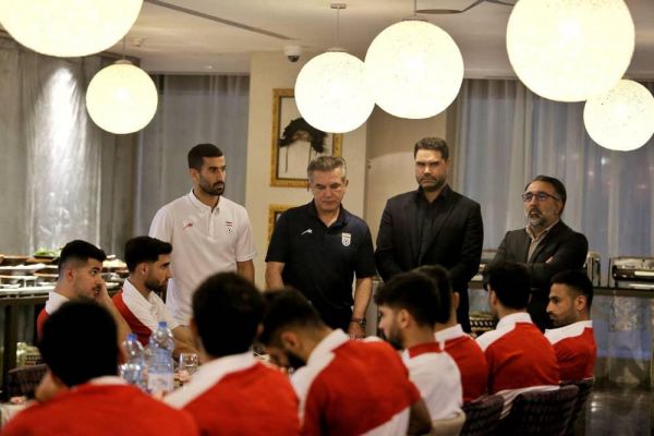  حضور نمایندگان وزارت ورزش در اردوی تیم ملی  عکس