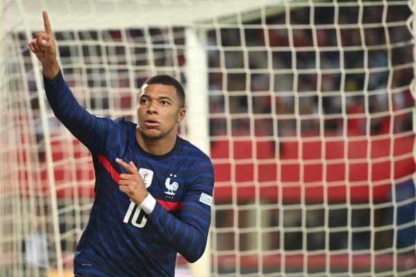 واکنش امباپه به شرایط اسفناک فرانسه در لیگ ملتها