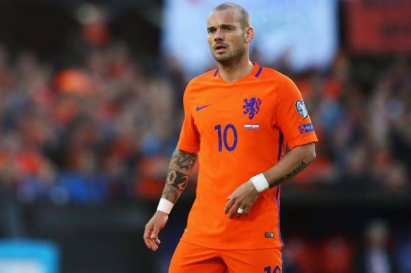 بازیکنی که به گفته خودش میتوانست مثل رونالدو و مسی باشد