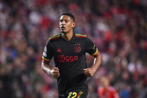 دو ستاره نامآشنا مدنظر دورتموند اما بدون فروش نمیتوانند خرید کنند