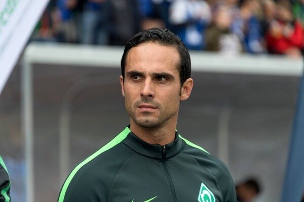  پشت پرده منتفی شدن حضور الکس نوری در استقلال  پای یک ایجنت وسط بود