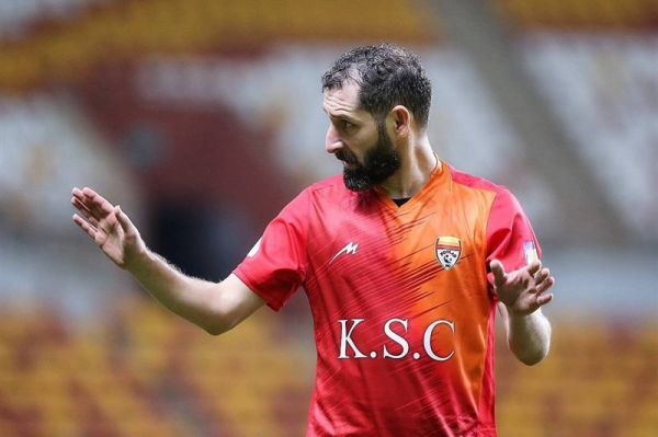 خلعتبری دوست ندارم درباره سپاهان صحبت کنم با فولاد قرارداد دارم و میمانم