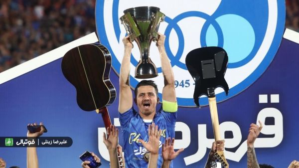 گزارش ویژه معمای وریا غفوری در استقلال؛ تا کی صبر میکند