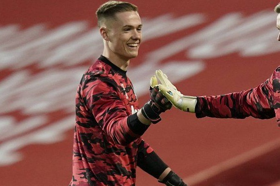 یک تیم از لیگ دسته دوم انگلیس خواهان جذب دروازهبان منچستریونایتد شد