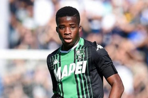  علاقه میلان به جذب بازیکن جوان و ساحل‌عاجی ساسولو