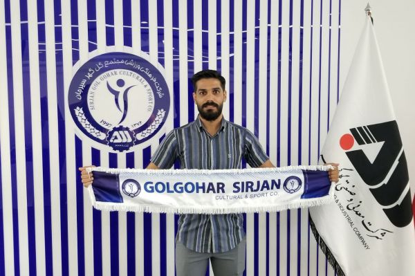 کاپیتان گلگهر قرارداد خود را به مدت دو فصل تمدید کرد