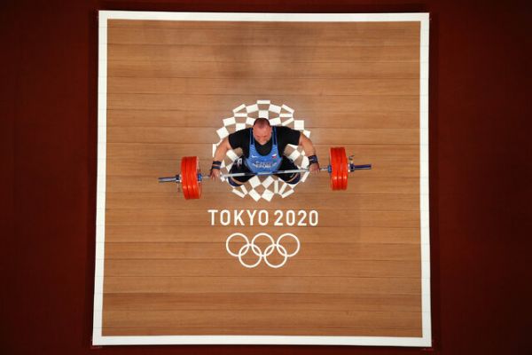 پس از اشتباه در رایگیری؛ تکرار انتخابات دبیر کلی فدراسیون جهانی وزنهبرداری