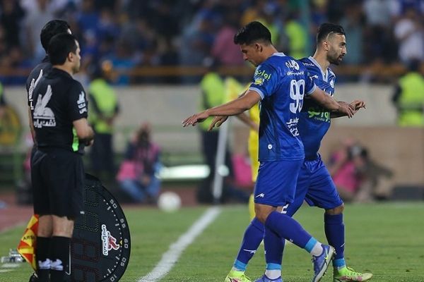 شهبازیان استقلال خیلی نیاز به ریخت و پاش ندارد مدیران باشگاه سعی میکنند بدون هیاهو کار کنند