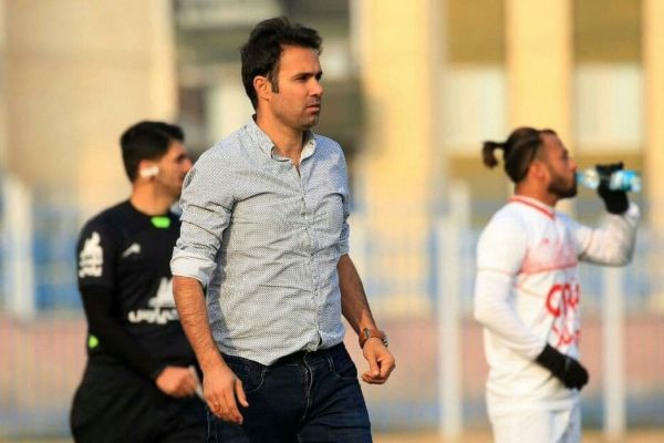 نصرتی دستیار گلمحمدی نمیشود