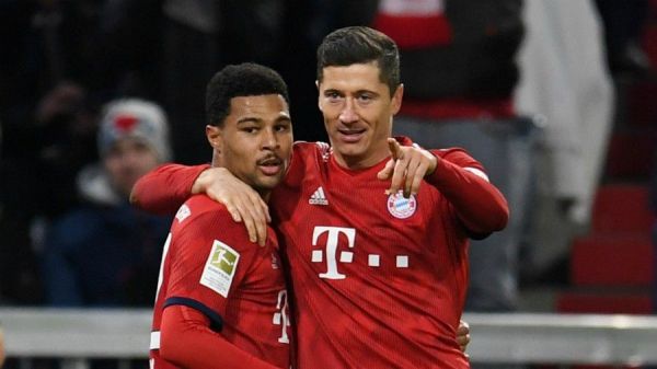 یک تیر و دو نشان مونیخیها؛ هم تمديد با گنبری هم یافتن جانشین لواندوفسکی