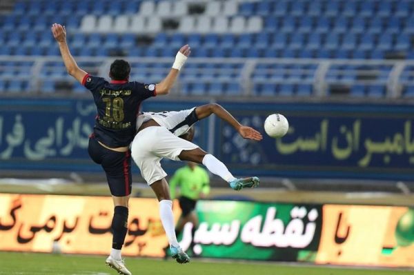 برگزاری لیگ برتر بدون داشتن مجوز ملی از سوی باشگاهها اولیایی ارکان قضایی فدراسیون باید پاسخگو باشند