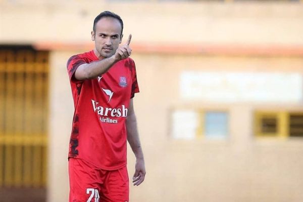  غیبت کریم اسلامی در تمرینات نساجی