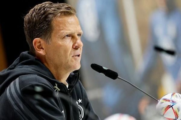 سرپرست آلمان پیگیر وضع خط حمله مونیخیها مشتاق تماشای آنها هستم