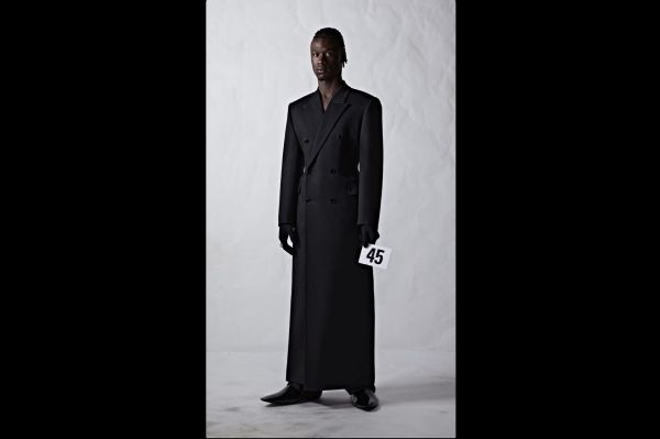  وایرال شدن تیپ عجیب هافبک جوان رئال مادرید