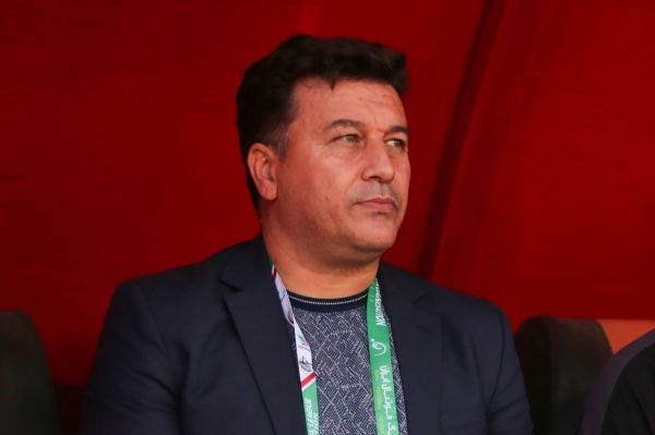  مدیر تراکتور  وای به حال بازیکنی که ادعای تعصب دارد، ولی با رفتار غیر حرفه‌ای تیم شهرش را سرکار می‌گذارد