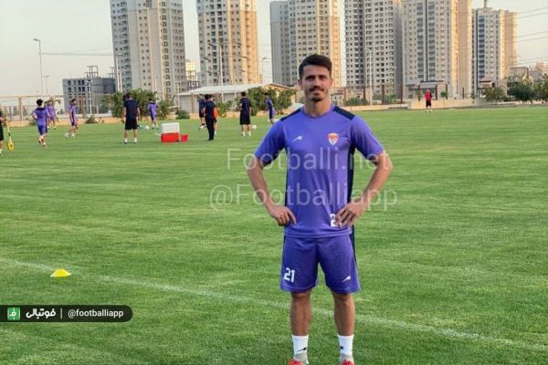  وریا غفوری با شماره ۲۱ در تمرین فولاد خوزستان بدون رونمایی رسمی
