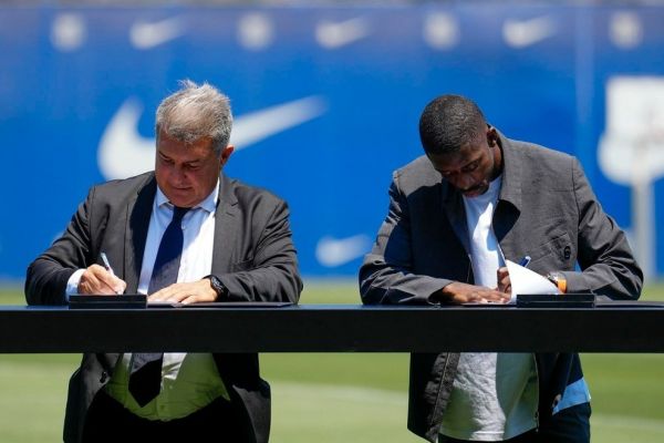  بندی عجیب در قرارداد جدید ستاره بارسلونا