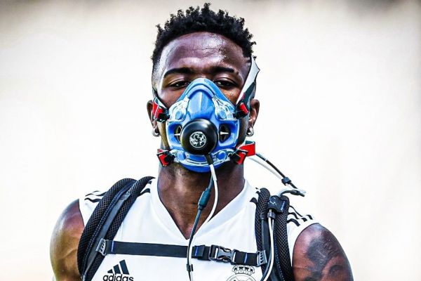 چهره جالب بازیکان رئال مادرید با ماسکهای ویژه عکس