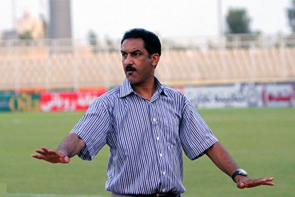 سرخاب این تعداد مهاجم استقلال را به حاشیه میبرد نحوه یارگیری تیم مشکل دارد