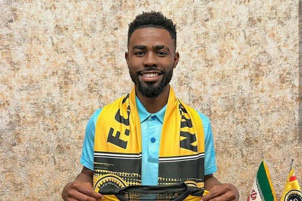 خرید جدید سپاهان، نیامده جنجالی شد عکس