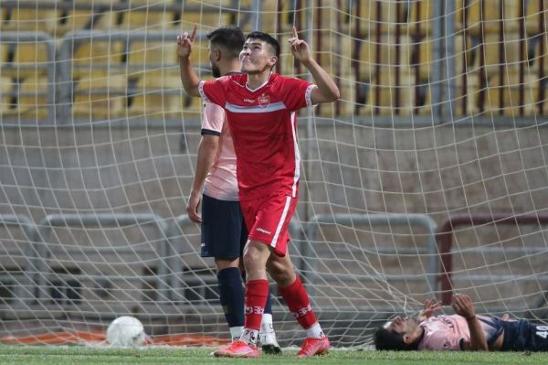 علیرغم گلزنی در بازیهای تدارکاتی؛ تمیروف در پرسپولیس میماند