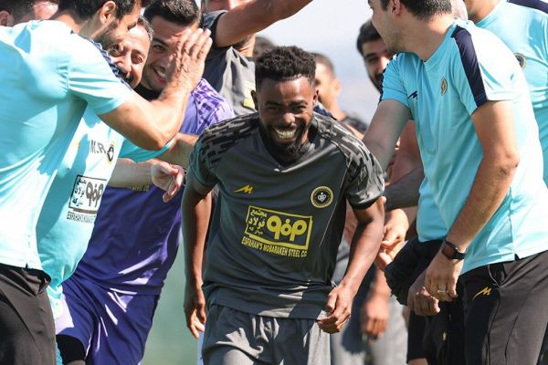  عکس؛ تونل بازیکنان سپاهان برای کامسوبا