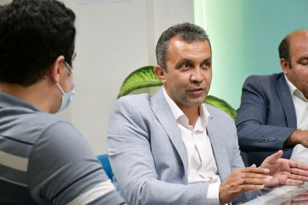 رییس فراکسیون ورزش مجلس ماجرای ویلموتس به دلیل عدم دریافت منابع فدراسیون در فیفا شکل گرفت تاج نماینده فوتبال ایران در ای اف سی است و باید حمایت شود