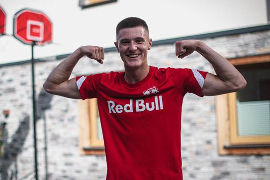 قیمت عجیب سالزبورگ برای مهاجم جوان 300 میلیون + برونو