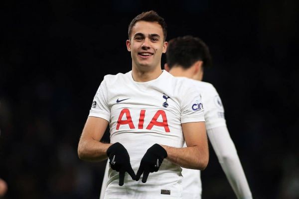 بازیکن سابق رئال مادرید در رادار بارسلونا