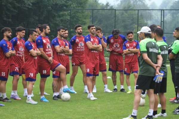 ابهام روز؛ نساجی در کدام ورزشگاه میزبان مس رفسنجان است